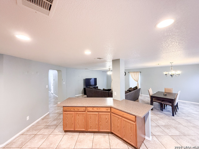 Image 14 of 46 For 718 Barrow Peak