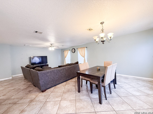 Image 15 of 46 For 718 Barrow Peak