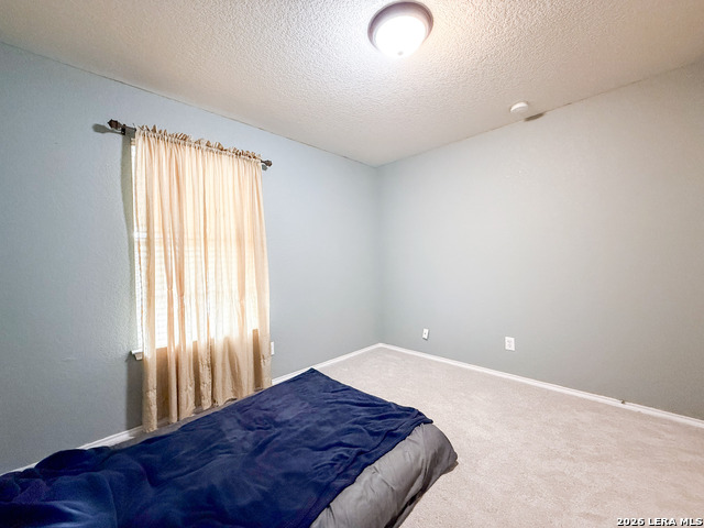 Image 32 of 46 For 718 Barrow Peak