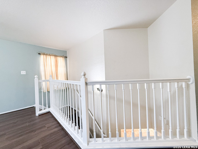 Image 38 of 46 For 718 Barrow Peak