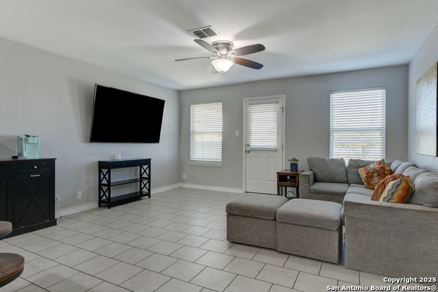 Image 7 of 27 For 9019 Mustang Pass