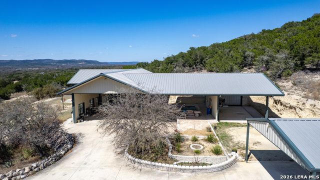 Image 10 of 51 For 190 Fm 2748  