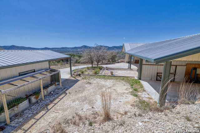 Image 11 of 51 For 190 Fm 2748  