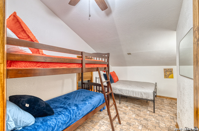 Image 39 of 51 For 190 Fm 2748  