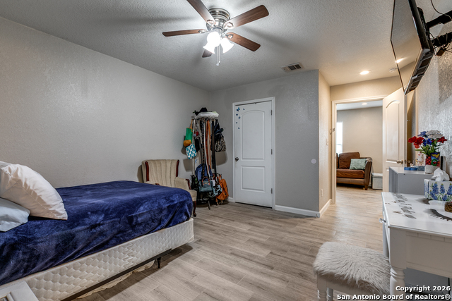 Image 13 of 25 For 5323 War Cloud Dr