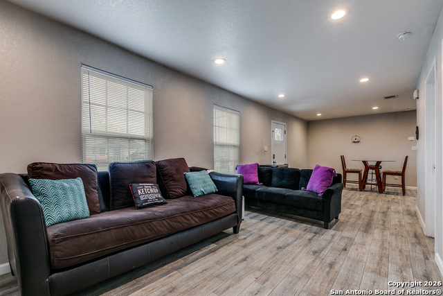 Image 4 of 25 For 5323 War Cloud Dr