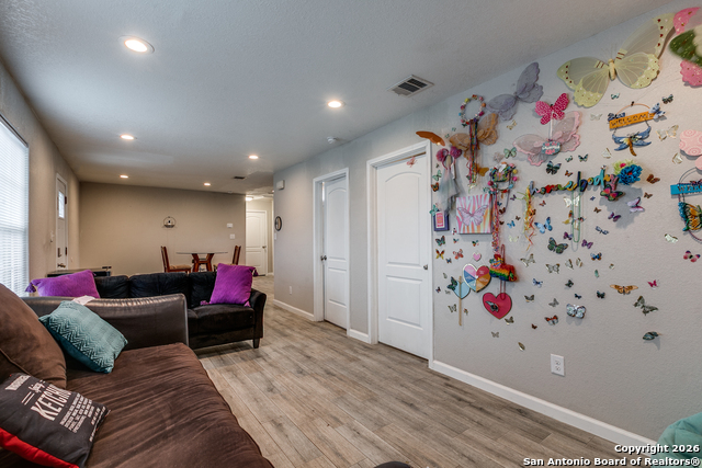 Image 5 of 25 For 5323 War Cloud Dr