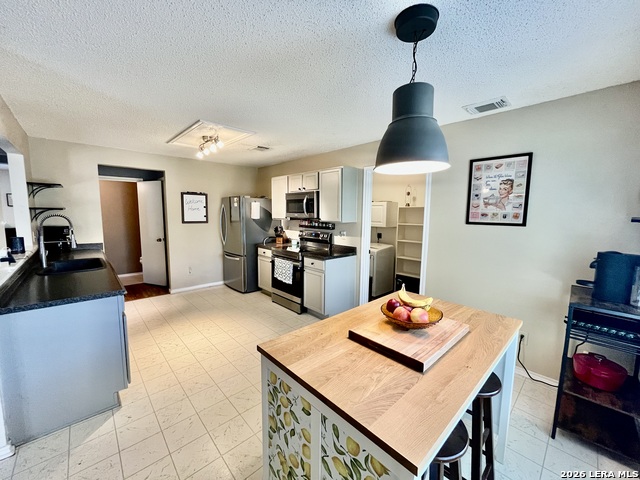 Image 12 of 33 For 3043 Solitaire Hill