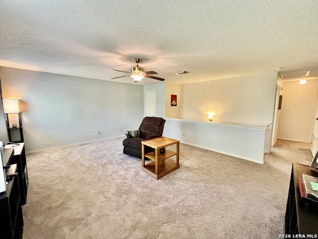 Image 19 of 33 For 3043 Solitaire Hill