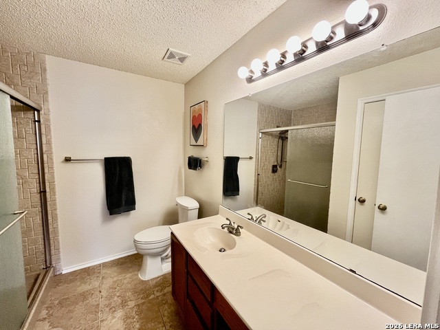 Image 22 of 33 For 3043 Solitaire Hill