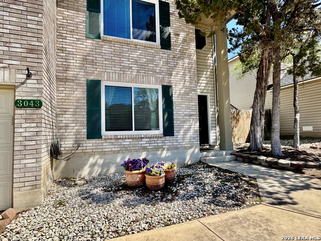 Image 3 of 33 For 3043 Solitaire Hill