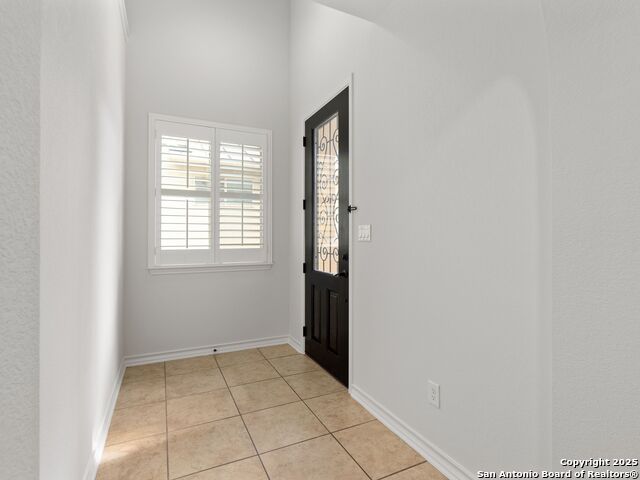 Image 2 of 27 For 4135 Woodbridge Way