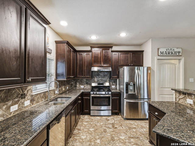 Image 8 of 24 For 27015 Oleander Chase N