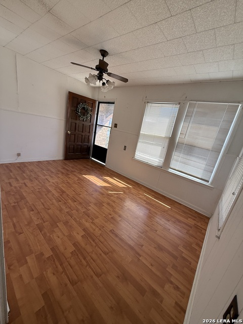 Image 3 of 31 For 327 Lyric  