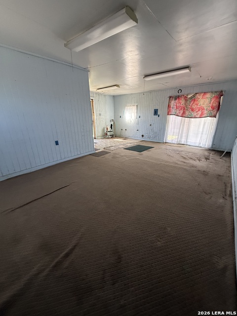 Image 31 of 31 For 327 Lyric  