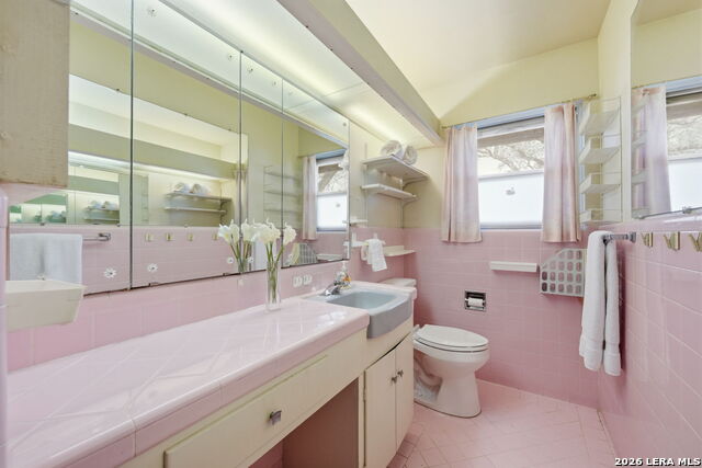 Image 30 of 41 For 8815 Sagebrush