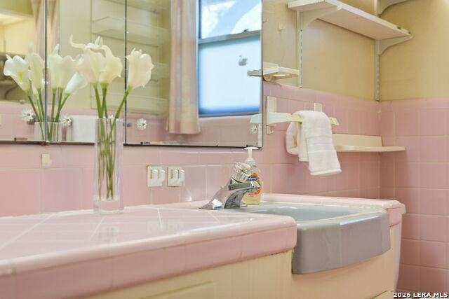 Image 31 of 41 For 8815 Sagebrush