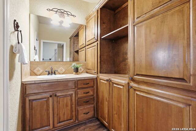 Image 31 of 49 For 16227 San Cayetano