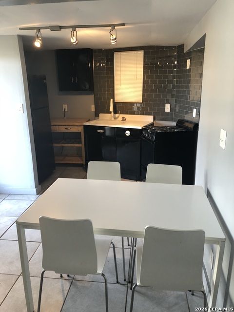 Image 6 of 10 For 237 Post  A