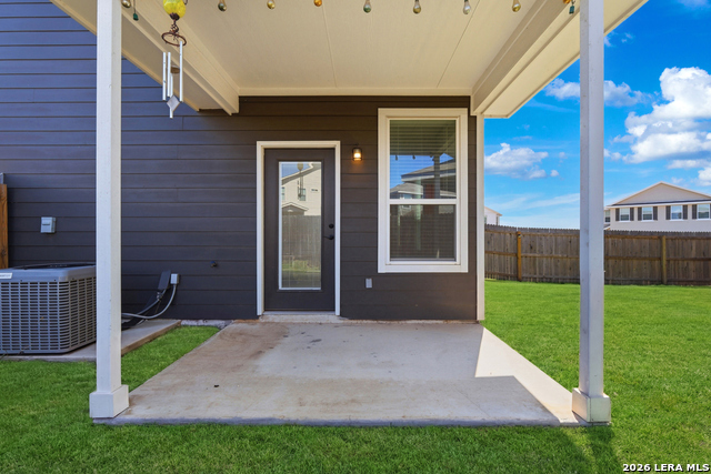 Image 22 of 30 For 13827 Enzo Gate