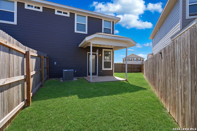 Image 23 of 30 For 13827 Enzo Gate