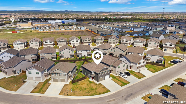 Image 26 of 30 For 13827 Enzo Gate