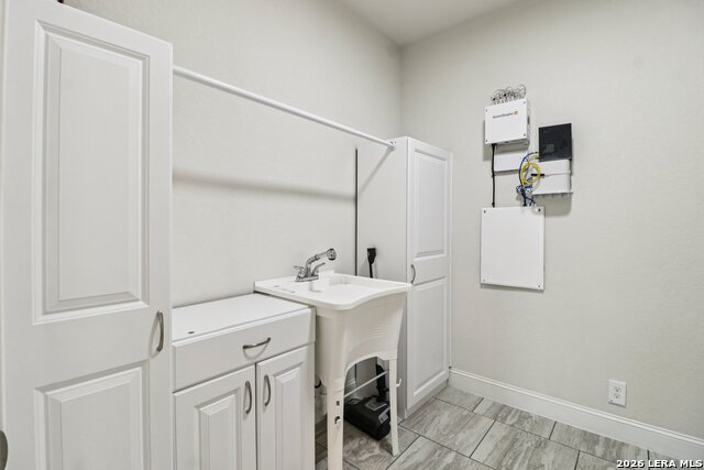 Image 27 of 44 For 988 Carriage Loop