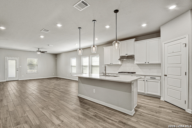 Image 3 of 30 For 26056 Scenic Crest Blvd