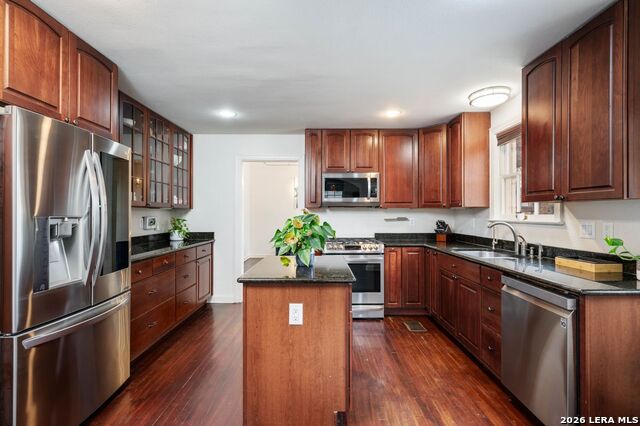 Image 11 of 30 For 218 Mary Louise