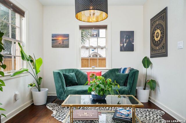 Image 13 of 30 For 218 Mary Louise