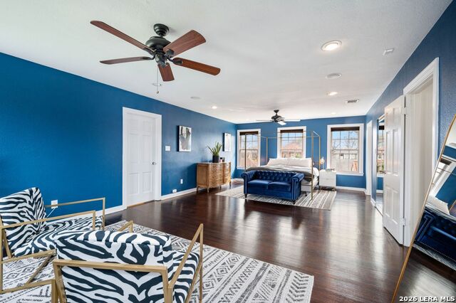 Image 15 of 30 For 218 Mary Louise