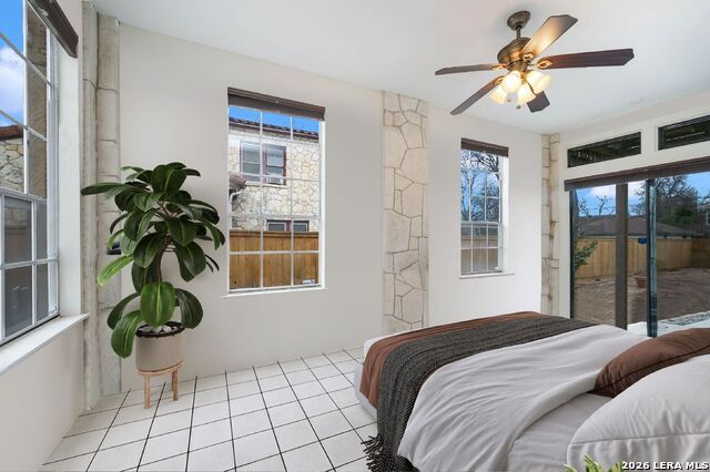 Image 26 of 30 For 218 Mary Louise