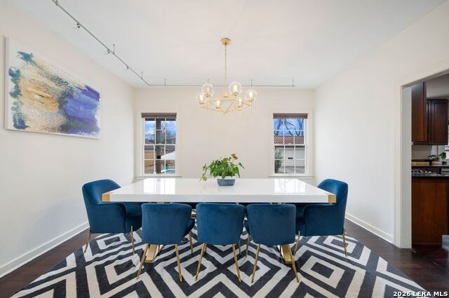 Image 9 of 30 For 218 Mary Louise