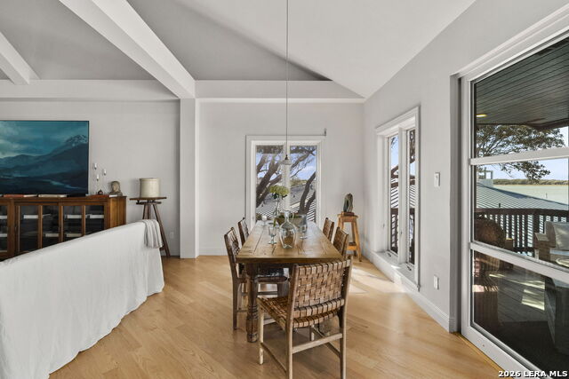 Image 12 of 52 For 25 Bimini  