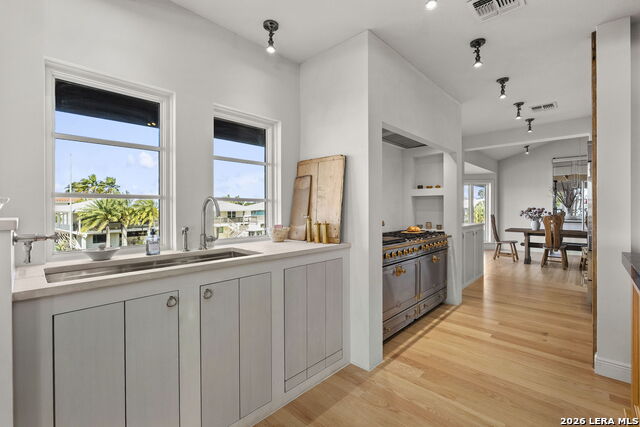 Image 17 of 52 For 25 Bimini  