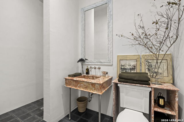 Image 39 of 52 For 25 Bimini  