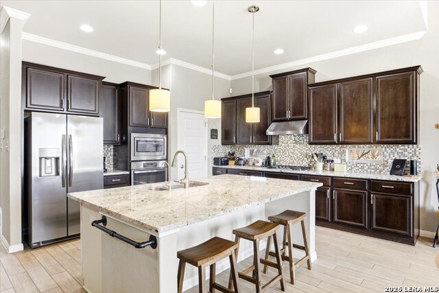 Image 12 of 38 For 13902 Steadtree Pass