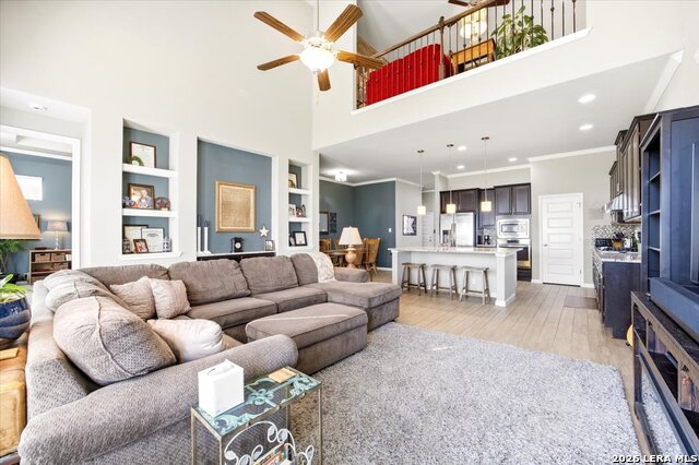 Image 16 of 38 For 13902 Steadtree Pass