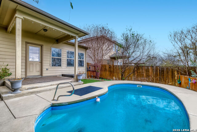 Image 27 of 33 For 3906 Pandora Seco