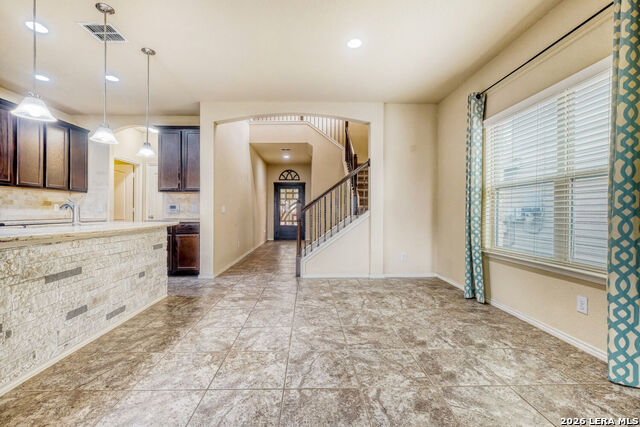 Image 6 of 33 For 3906 Pandora Seco