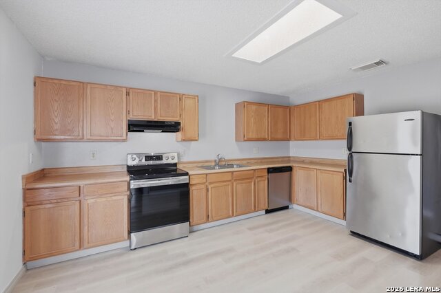 Image 14 of 35 For 9015 Mansfield