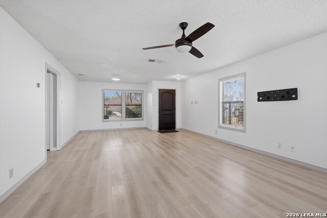 Image 21 of 35 For 9015 Mansfield