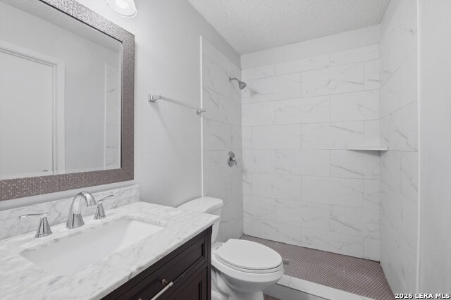 Image 31 of 35 For 9015 Mansfield