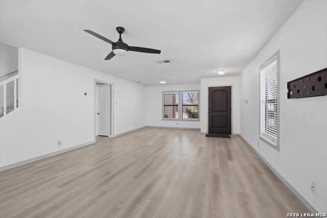 Image 9 of 35 For 9015 Mansfield