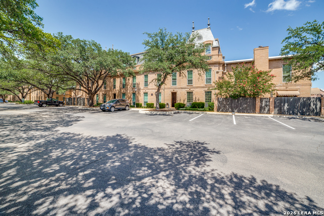 Details for 7711 Broadway Str.  11b, San Antonio, TX 78209