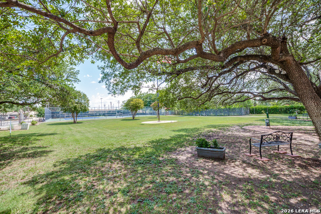 Image 24 of 25 For 7711 Broadway Str.  11b