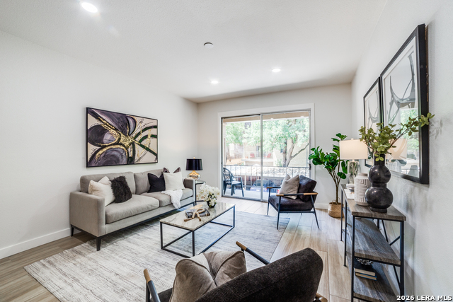 Image 7 of 25 For 7711 Broadway Str.  11b