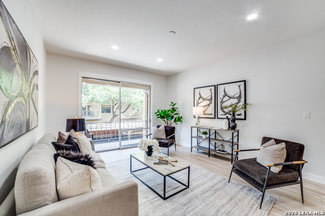 Image 8 of 25 For 7711 Broadway Str.  11b