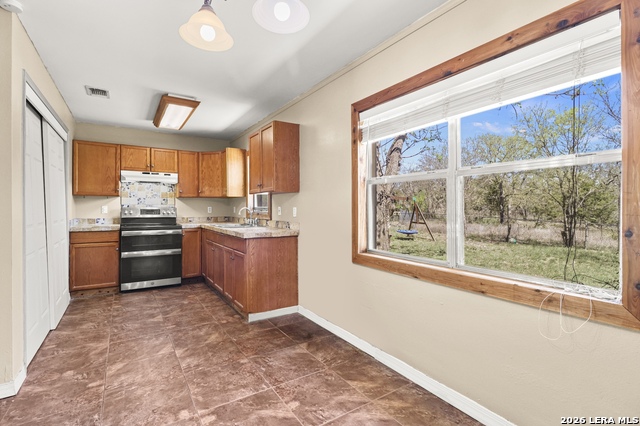 Image 17 of 42 For 146 Exotic  