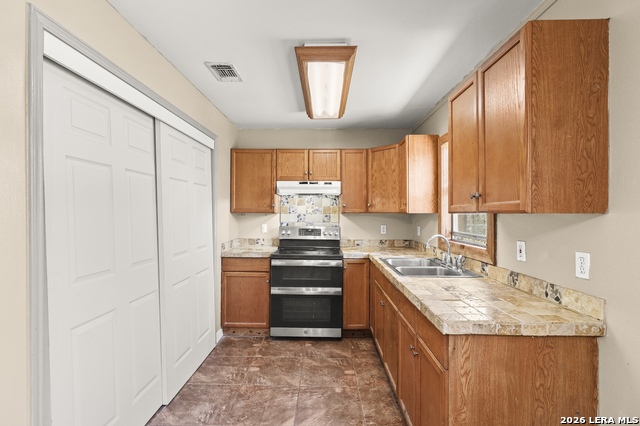 Image 18 of 42 For 146 Exotic  